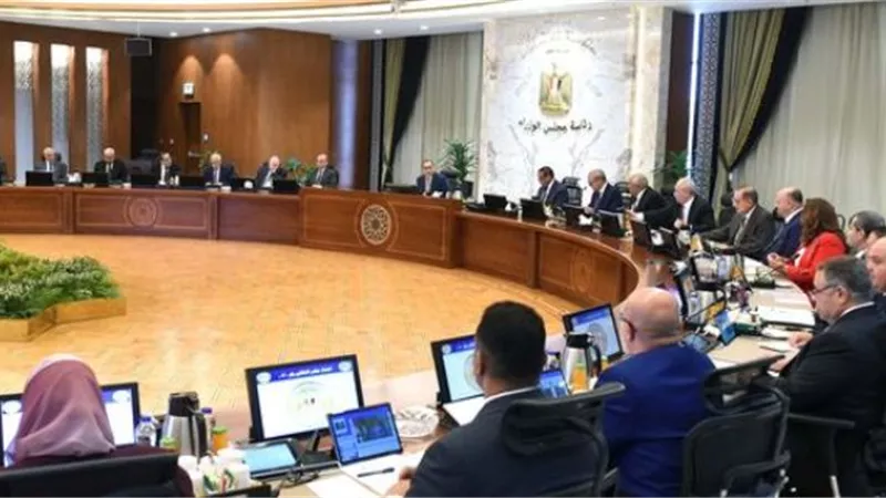 رئيس الوزراء يكلف بالانتهاء من أعمال الصيانة لضمان جاهزية المدارس قبل بدء الدراسة