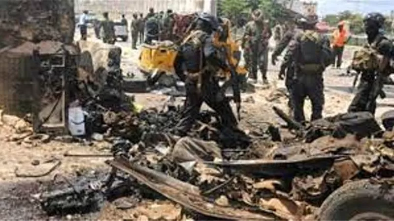 10 قتلى بانفجار شاحنة مفخخة وسط الصومال
