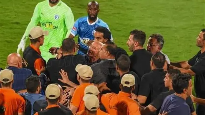 التفاصيل الكاملة لما حدث عقب مباراة الزمالك وبيراميدز فى الدوري