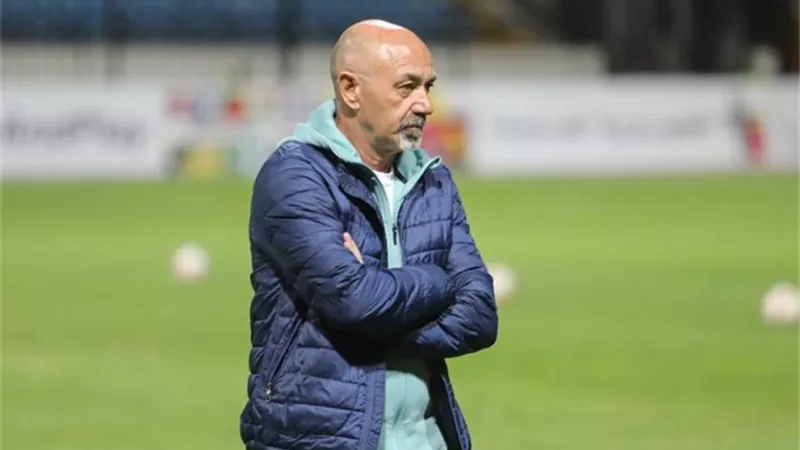 اجتماع عاجل بين بيراميدز وباتشيكو لبحث رغبته في تدريب مارسيليا