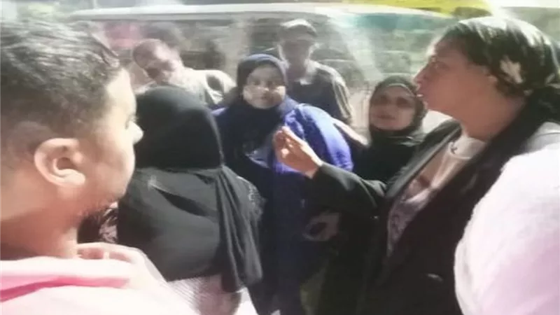 مساعدات عاجلة من التضامن لمتضررى عقارين بكرموز فى الاسكندرية