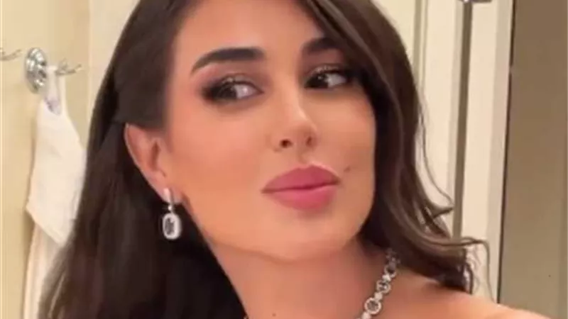 ياسمين صبرى: 