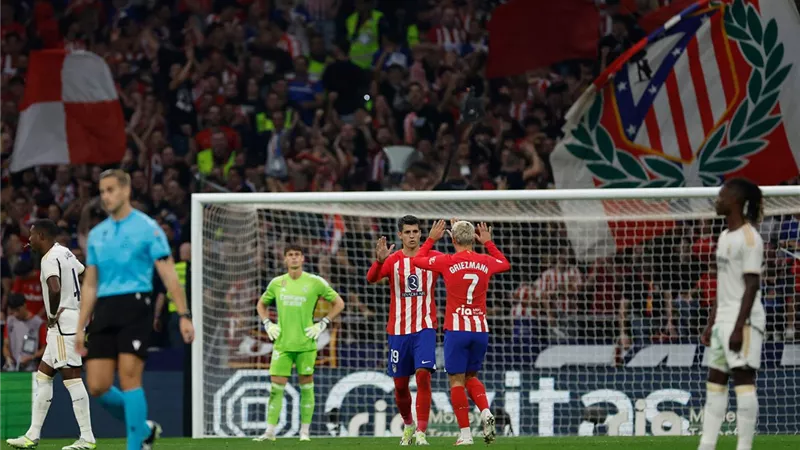 أتلتيكو مدريد يوقف انتصارات الريال بثلاثية في الدوري الإسباني