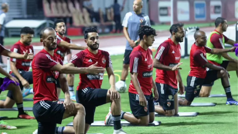 نجم الأهلي يرد على الانتقادات بـ