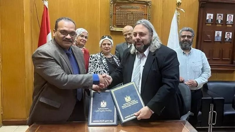 لدمجهم في ريادة الأعمال.. تعاون بين جامعة بنها ووزارة الاتصالات