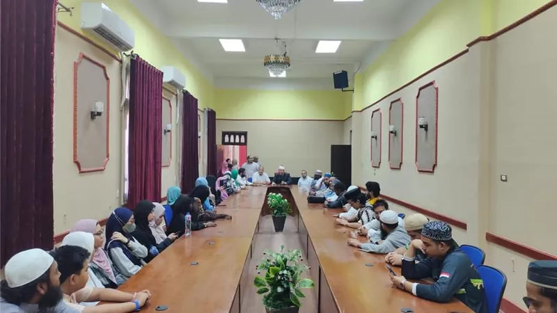 الوافدون الجدد يستكملون زيارتهم لجامعة الأزهر