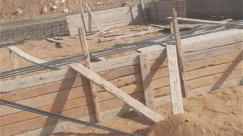 إزالة فورية لحالة تعدٍّ بالبناء على أرض زراعية بالقصاصين
