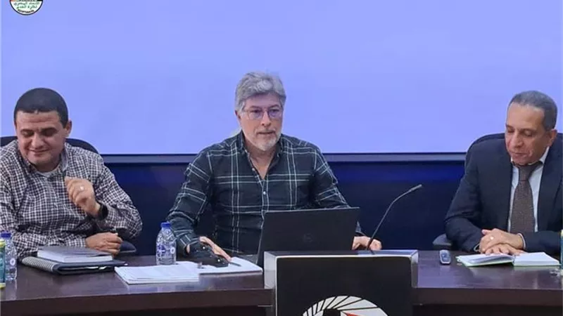 موقف بيريرا من الاستقرار على القائمة الدولية للحكام .. فيديو