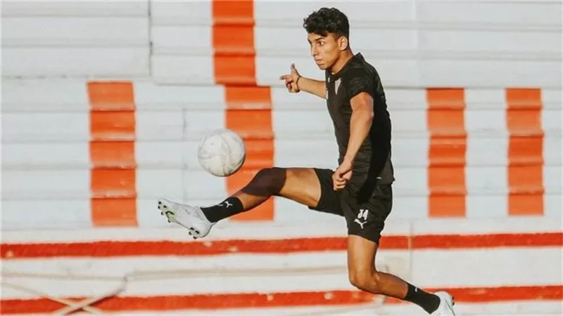 شاهد آخر كواليس أزمة أحمد أيمن منصور وأحمد عيد مع الزمالك