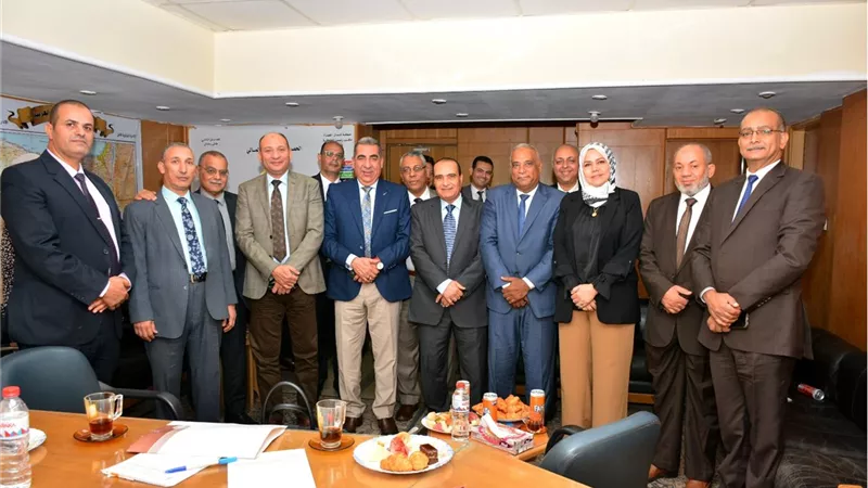 الضرائب:تنفيذ حملات متنقلة لحصر المشروعات المتوسطة والصغيرة