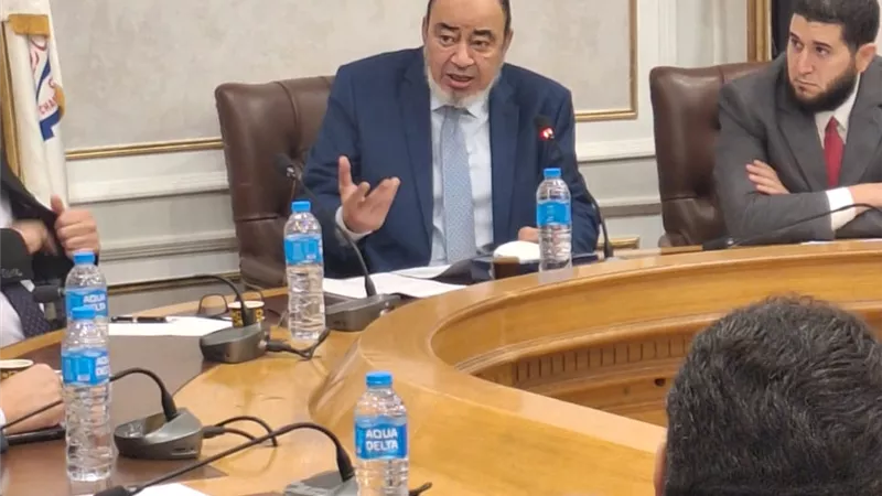 شعبة المستلزمات الطبية : هيئة الشراء الموحد دبرت ١١٠ ملايين دولار للإفراج عن شحناتنا من الجمارك