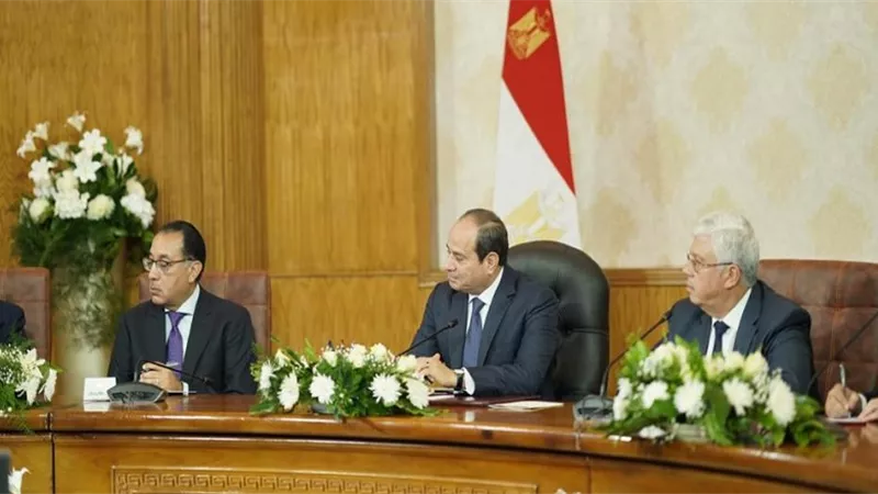 الرئيس السيسي : سوق العمل يتيح مئات الآلاف من الفرص بمجال الرقمنة
