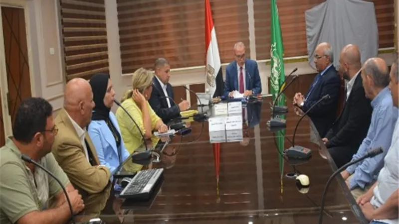 الهجان: ضرورة تضافر جهود جميع الجهات في الرقابة المستمرة والسيطرة على الاسواق