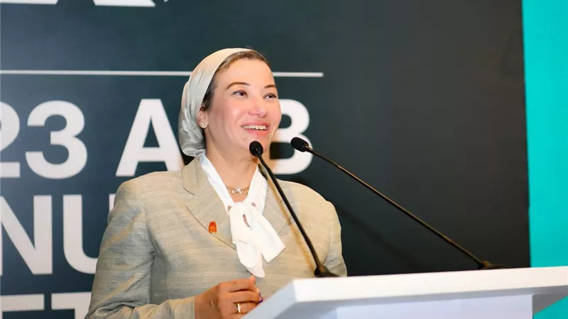 البيئة تستعرض دمج اعتبارات صون التنوع البيولوجي عند تمويل البنية التحتية