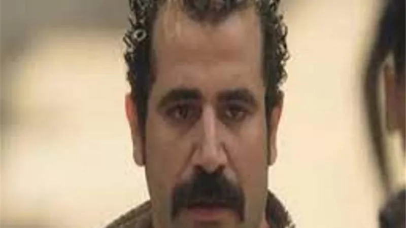 محمود حافظ يصور 