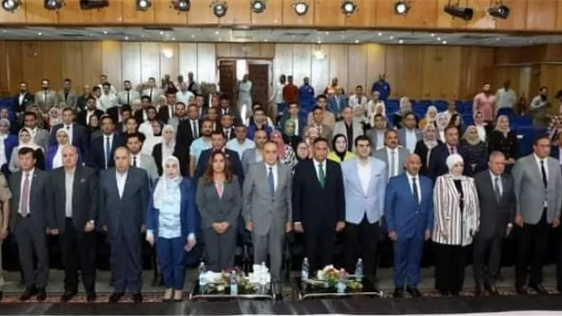 نائب رئيس جامعةالزقازيق يشهداحتفالية تكريم المشروعات الفائزة