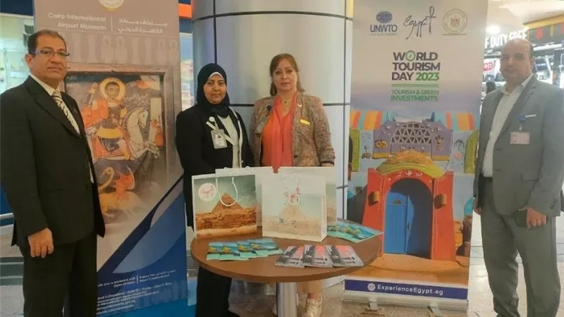 أنشطة وفعاليات سياحية بمكتب هيئة النشيط بمطار القاهرة