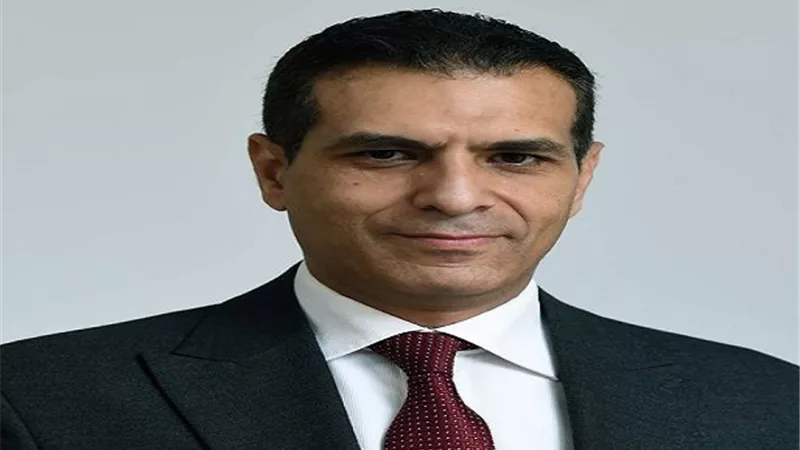 السيرة الذاتية للمستشار سامح الخِشِن المتحدث الرسمي لرئاسة مجلس الوزراء
