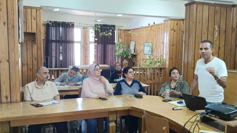 دورة تدريبية بعنوان( ادارة ازمات البيئة الزراعية) بالاسكندرية