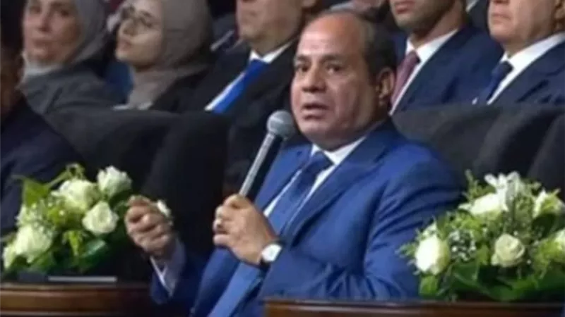 الرئيس السيسي: لم ننظر للعائد المادى من مشروع قناة السويس الجديدة بقدر اهتمامنا بالعائد المعنوى