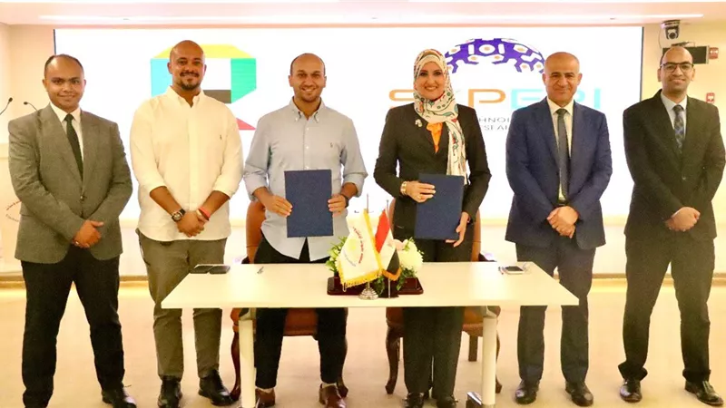 معهد بحوث الإلكترونيات يوقع عقد استضافة شركة ناشئة مع تطبيق رنكر