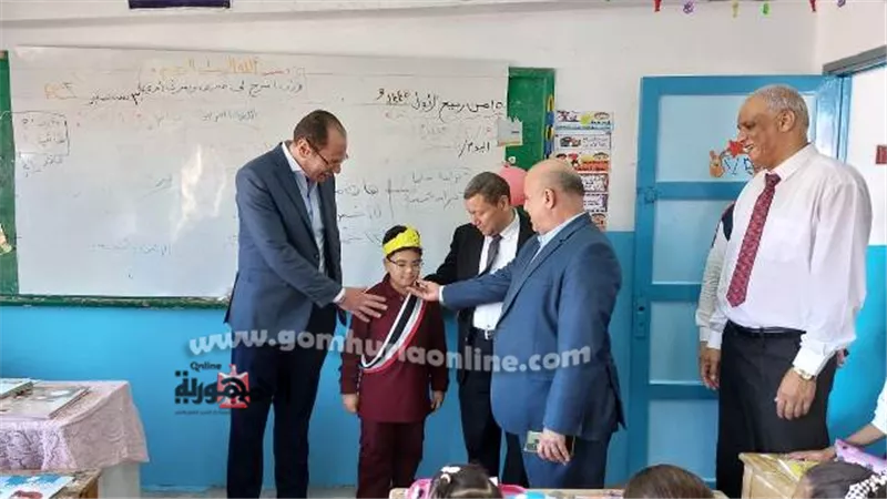 لجنة وزارة التربية والتعليم تتفقد مدارس بدمياط