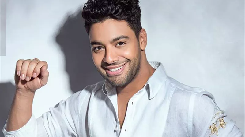 أحمد جمال يحيى حفلا غنائيا على المسرح الكبير بالأوبرا