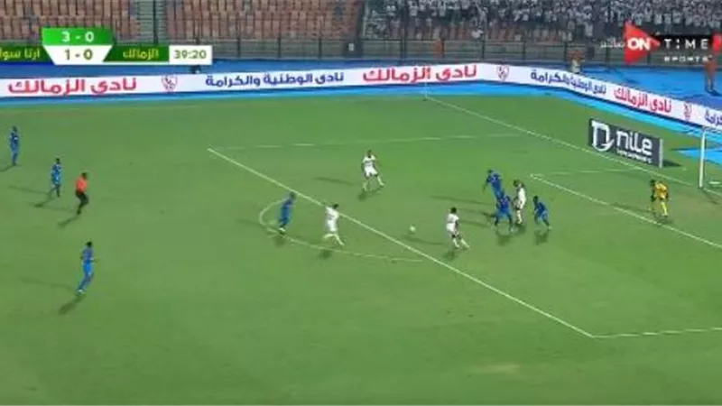 شاهد.. مطالبة لاعبي الزمالك باحتساب ركلة جزاء أمام أرتا سولار