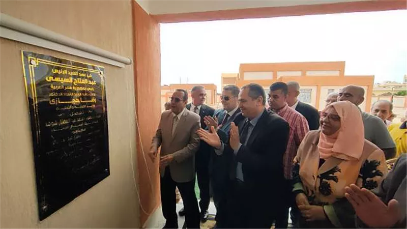 محافظ شمال سيناء يفتتح المدرسة الثانوية المعمارية بالعريش