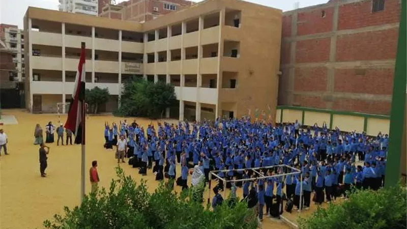 460 مدرسة بالسويس تستقبل طلاب الصفوف الأولى