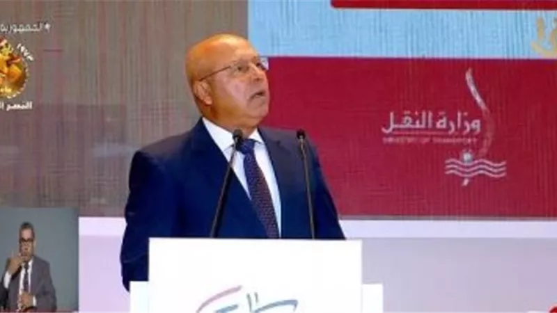 كامل الوزير: القطار الكهربائي السريع سيصل أبو سمبل للمرة الاولى