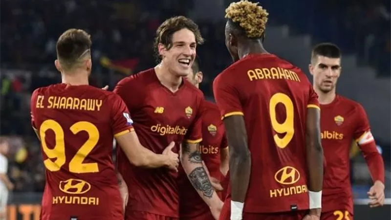 الدوري الإيطالي.. روما يفوز على فروزينوني بثنائية نظيفة