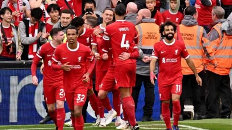 ليفربول يطالب بتغييرات في منظومة التحكيم