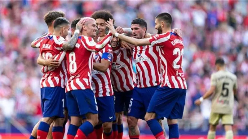 أتلتيكو مدريد يواصل انتصاراته ويتقدم للمركز الرابع