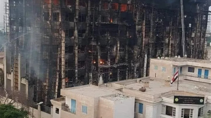مبنى الاسكان لم يتأثر بحريق مديرية امن الاسماعيلية