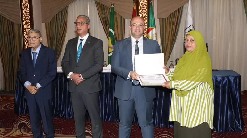 إعادة تدوير المخلفات الزراعية لانتاج الاعلاف ببنى سويف