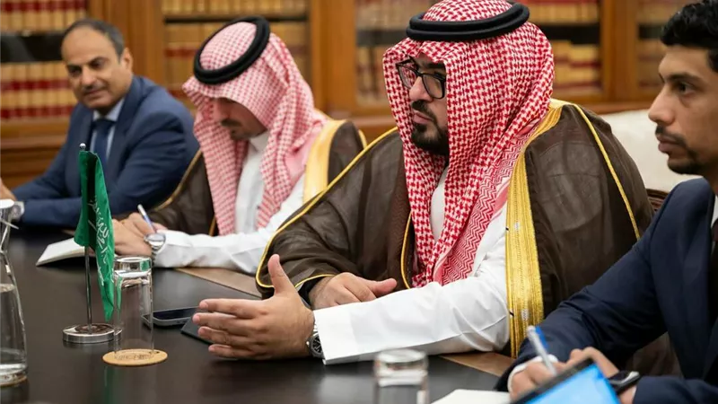 السعودية والبرتغال تبحثان اوجه التعاون في الاقتصاد والطاقة