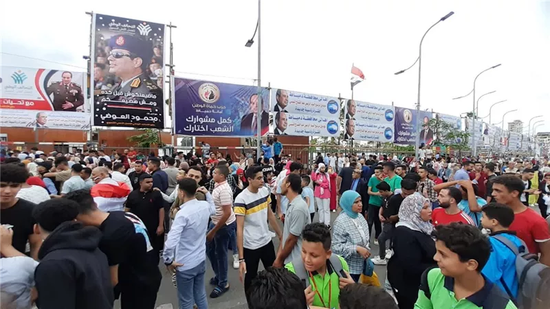 مسيرات حاشده بدمياط لمطالبة الرئيس السيسي بالترشح لفترة جديدة