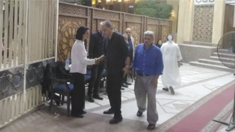 جمال عبد الناصر فى عزاء محمد فريد