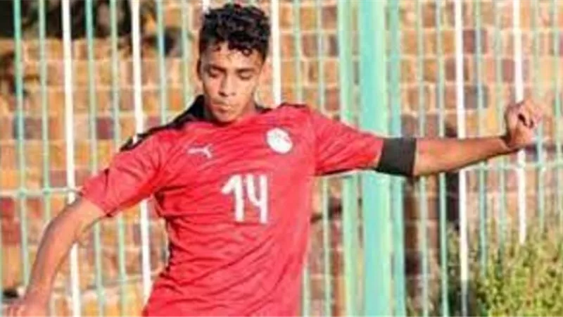 الأهلي ينهي إجراءات سفر عمر سيد معوض لإجراء عملية الرباط الصليبي