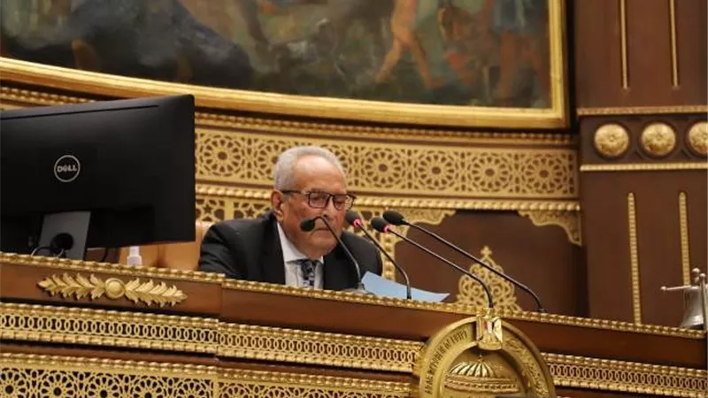 وكيل الشيوخ يرفع اعمال الجلسة الافتتاحية بدور الانعقاد الرابع