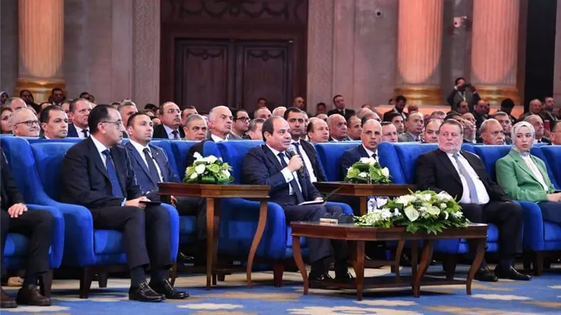 الرئيس السيسي: مؤسسات الدولة كانت مستهدفة في ٢٠١١