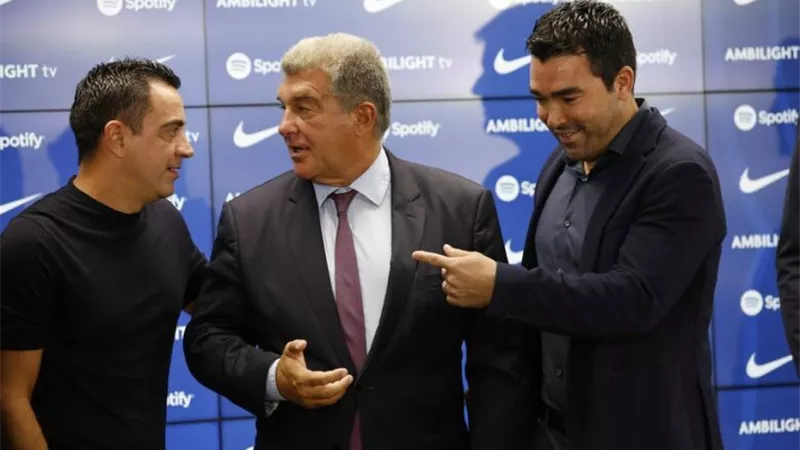 قرار جديد من برشلونة بشأن سياسة التعاقدات مع اللاعبين