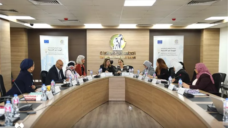 قومي المرأة يستعرض جهود مشروع 