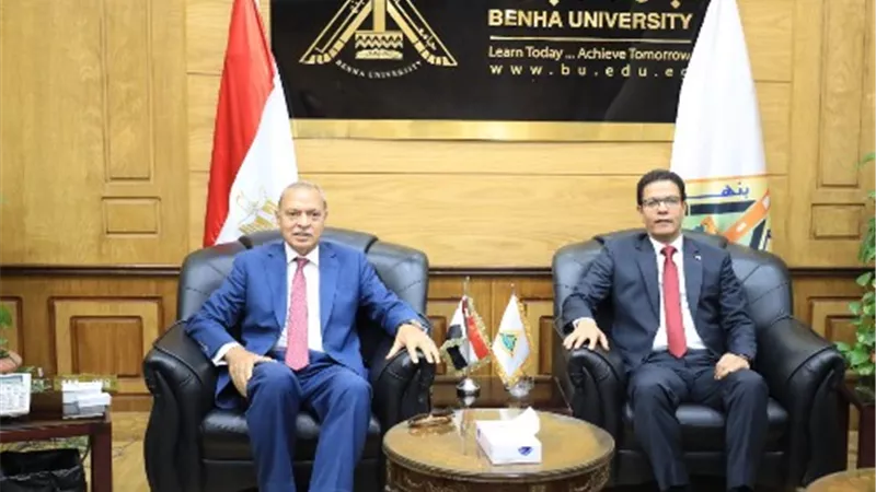 محافظ القليوبية يهنئ 