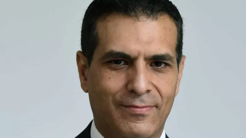 متحدث 
