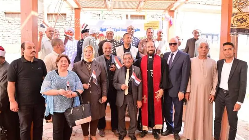 قمولا الإعدادية بنقادة تحتفل باليوبيل الذهبى لانتصارات أكتوبر