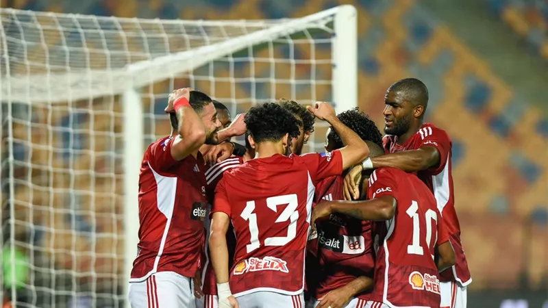 الأهلى يتأهل الى نهائى كأس مصر بثلاثية فى مرمى انبى.. فيديو