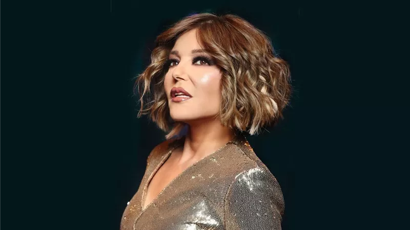سميرة سعيد تشوق الجمهور لأحدث أغانيها