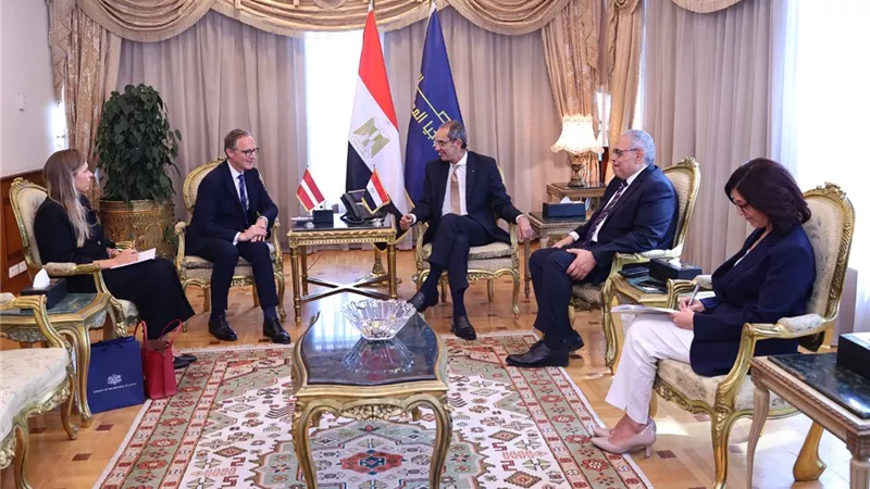الاتصالات :مصر لديها قاعدة من الكوادر الشابة المدربة باحترافية